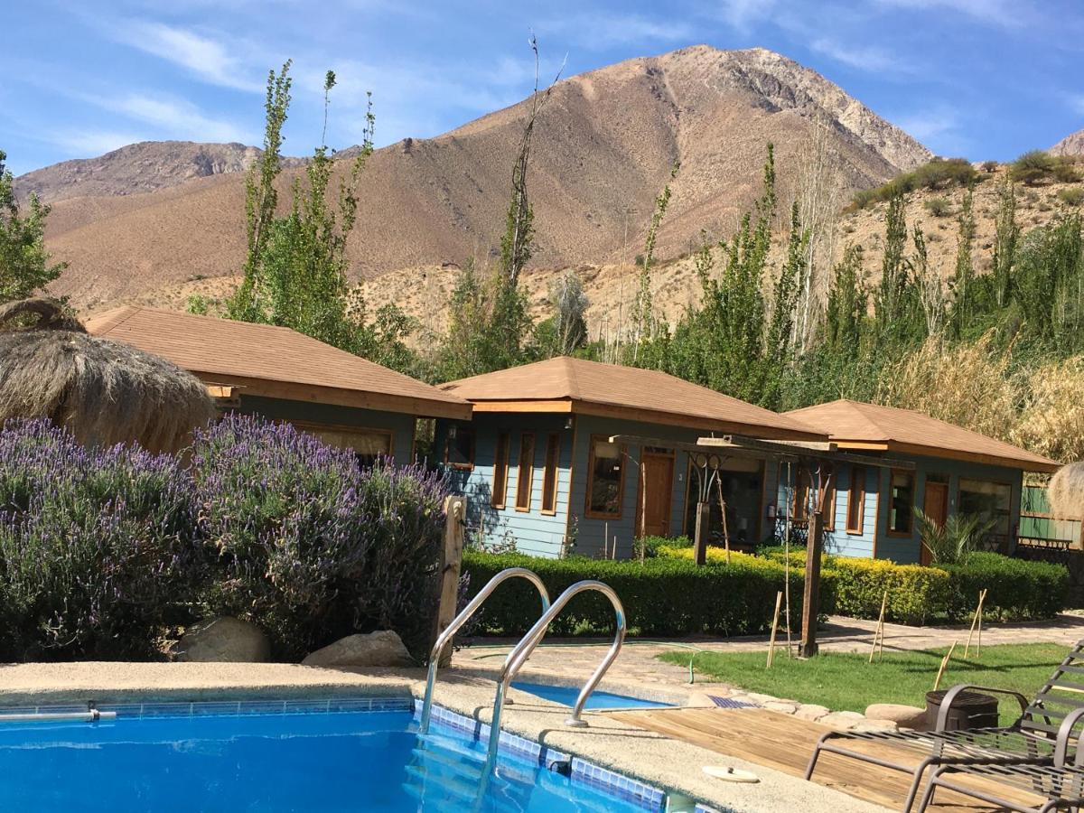 Hotel Faro Del Valle Pisco Elqui Bagian luar foto